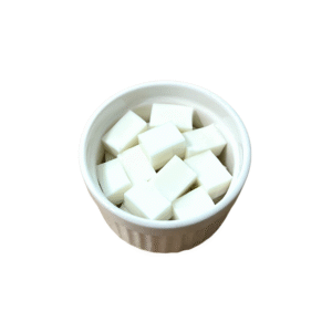 Cubed coconut milk pudding